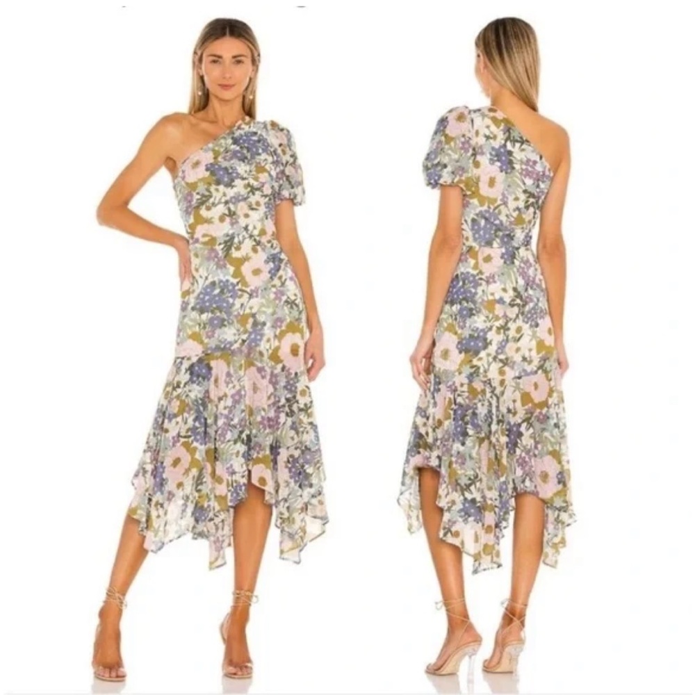 Santorini Dress in Off White
Retro Floral ASTR the Label